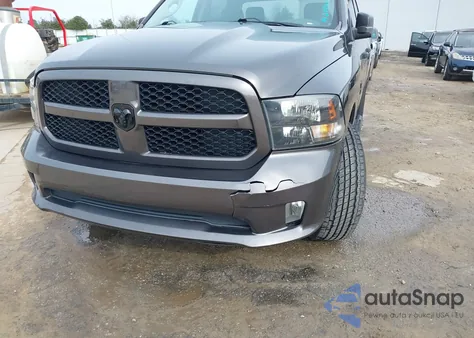 2018 Ram 1500 Express 4X2 5'7 Box из США, поврежденный, VIN 1C6RR6KG5JS304786